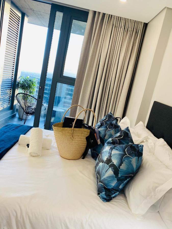 Apartamento Umhlanga Arch 10Th Floor- Sea Views! Durban Exterior foto